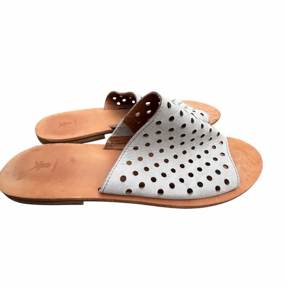 Frye Gray Perforated Leather Sandals size 11 - Picture 2 of 10
